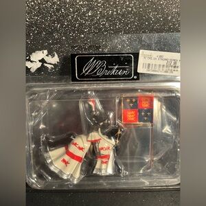 Britain English standard bearer mounted figurine -New in Box from HARRODS